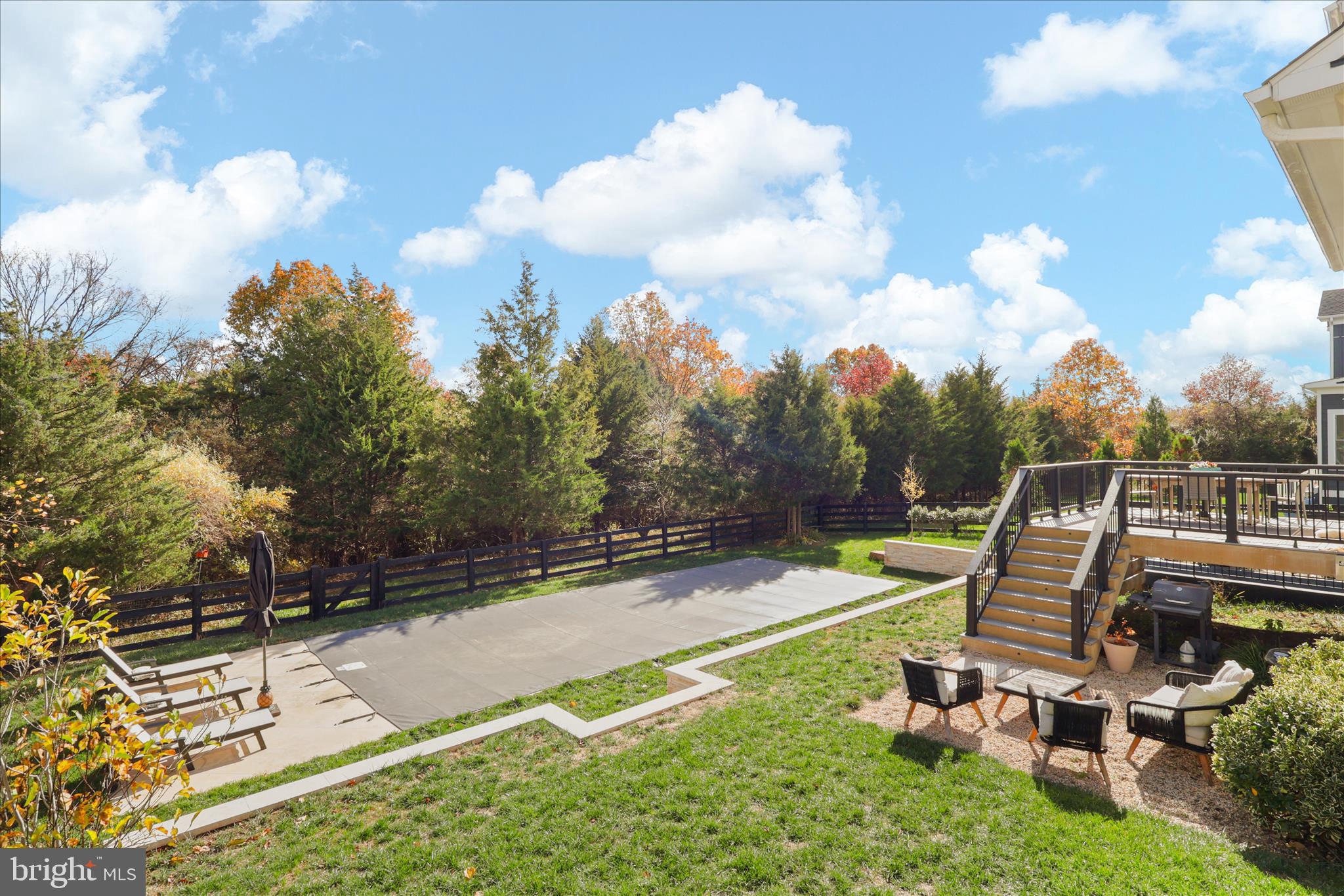 Aldie, Virginia, 20105, United States, 5 Bedrooms Bedrooms, ,5 BathroomsBathrooms,Residential,For Sale,1987386