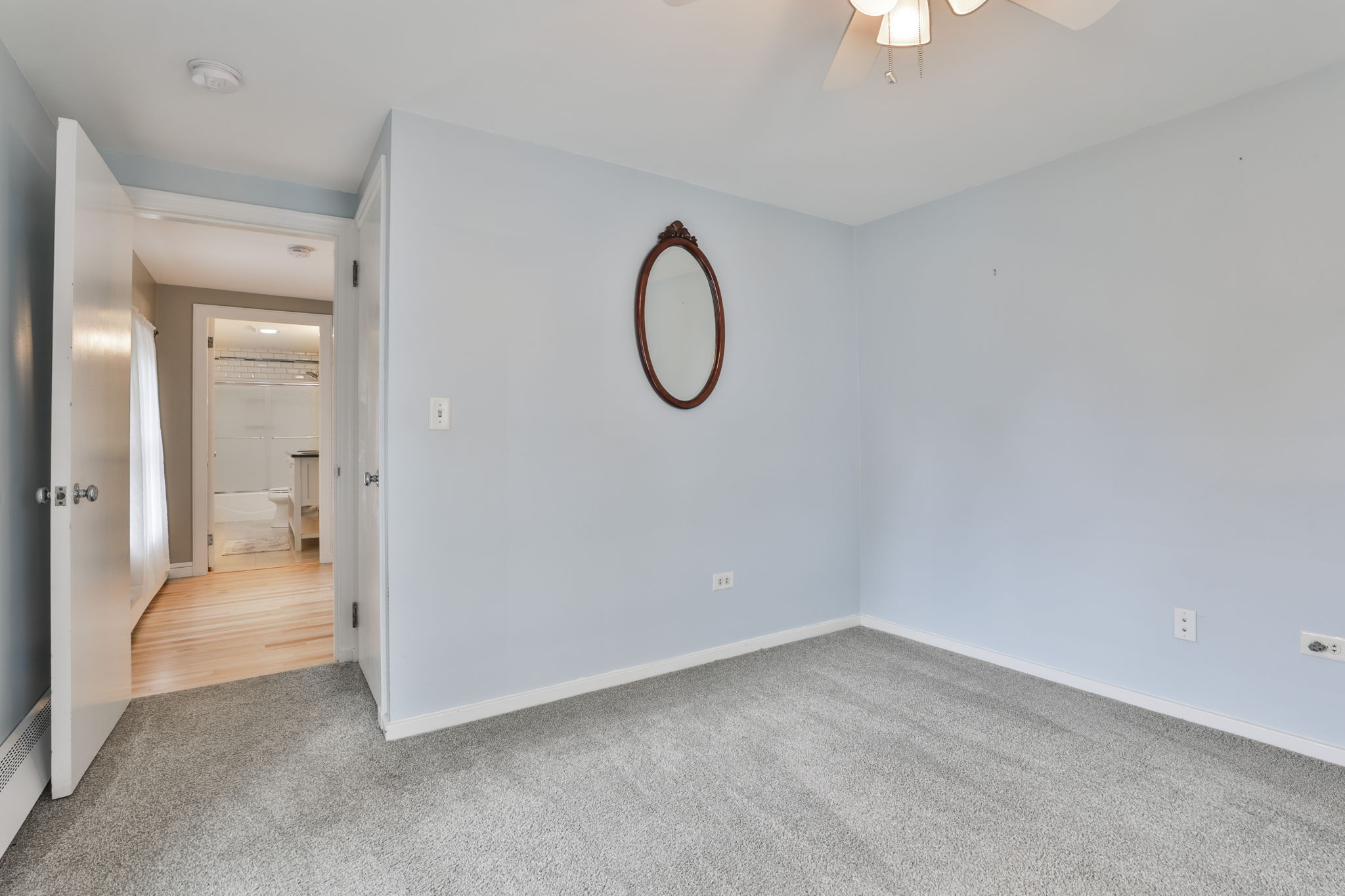 Manchester, New Hampshire, 03104, United States, 3 Bedrooms Bedrooms, ,2 BathroomsBathrooms,Residential,For Sale,1975563