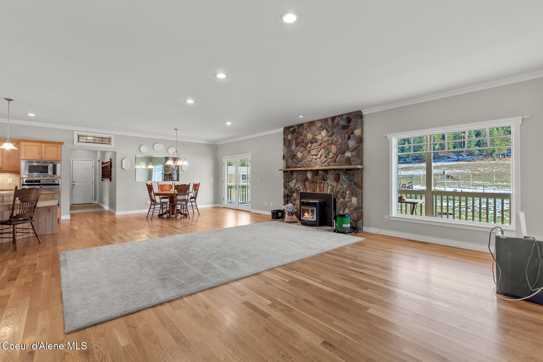 Wallace, Idaho, 83873, United States, 3 Bedrooms Bedrooms, ,3 BathroomsBathrooms,Residential,For Sale,2040255