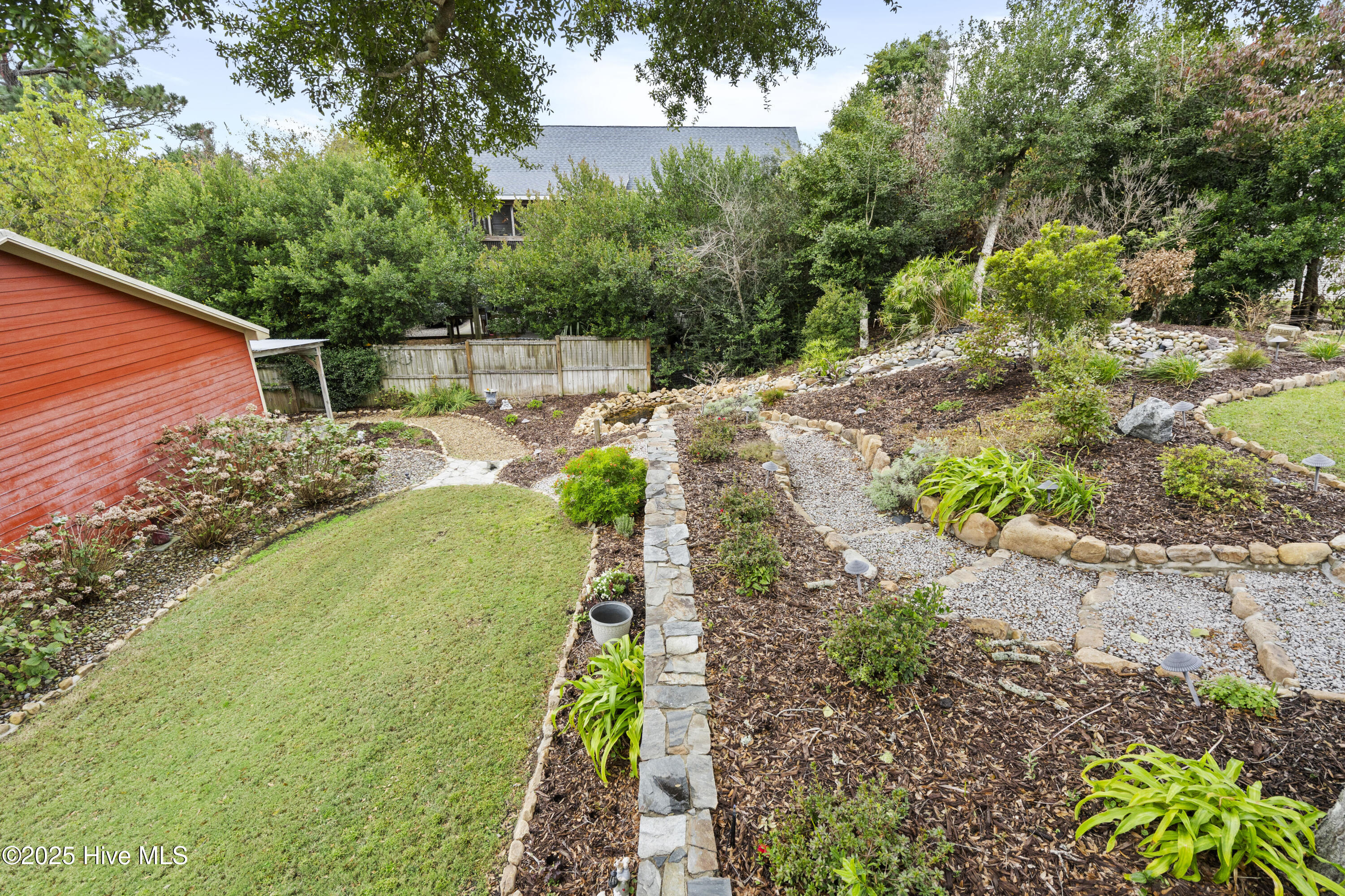 Emerald Isle, North Carolina, 28594, United States, 3 Bedrooms Bedrooms, ,3 BathroomsBathrooms,Residential,For Sale,1991113