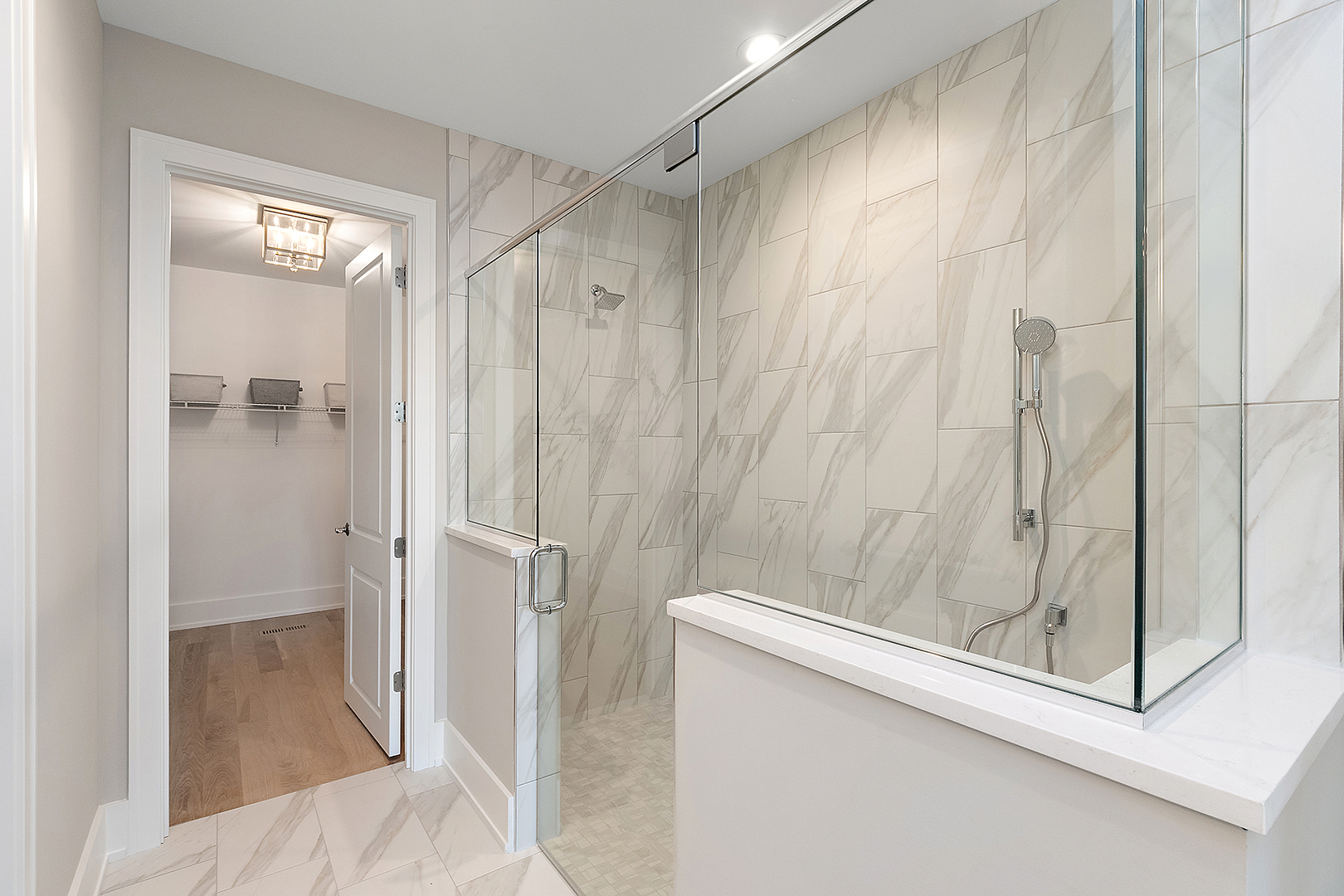 Orland Park, Illinois, 60467, United States, 2 Bedrooms Bedrooms, ,2 BathroomsBathrooms,Residential,For Sale,1921917