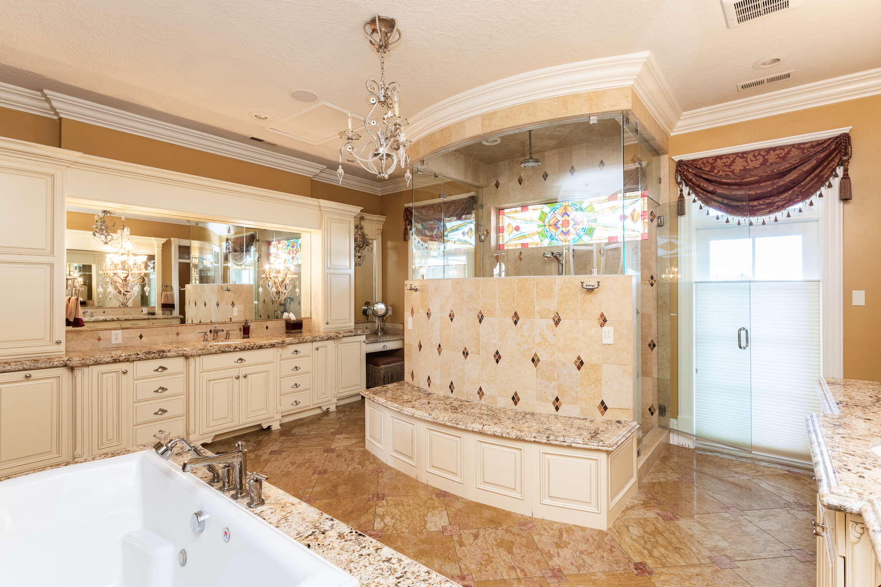 126 S 140 W, Lindon, Utah, 84042, United States, 7 Bedrooms Bedrooms, ,7 BathroomsBathrooms,Residential,For Sale,126 S 140 W,1008582