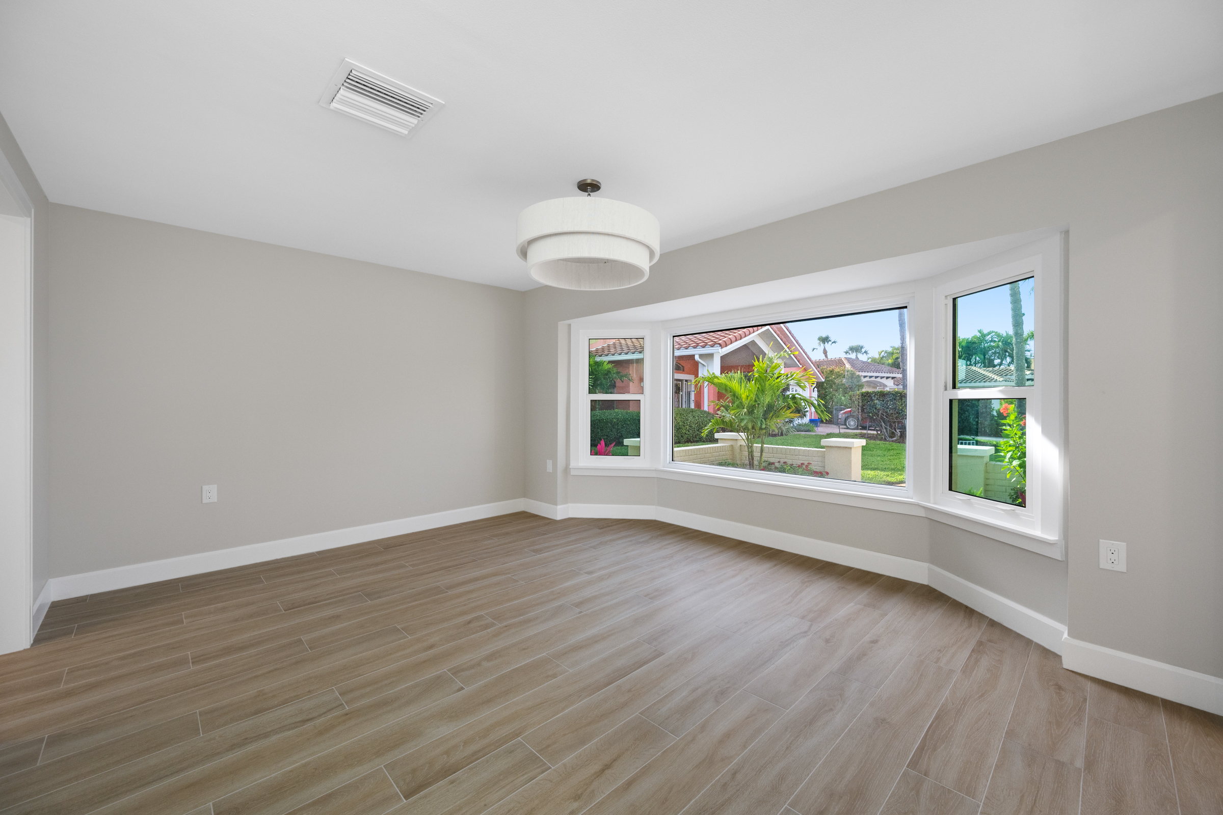 St Pete Beach, Florida, 33706, United States, 4 Bedrooms Bedrooms, ,3 BathroomsBathrooms,Residential,For Sale,2009657