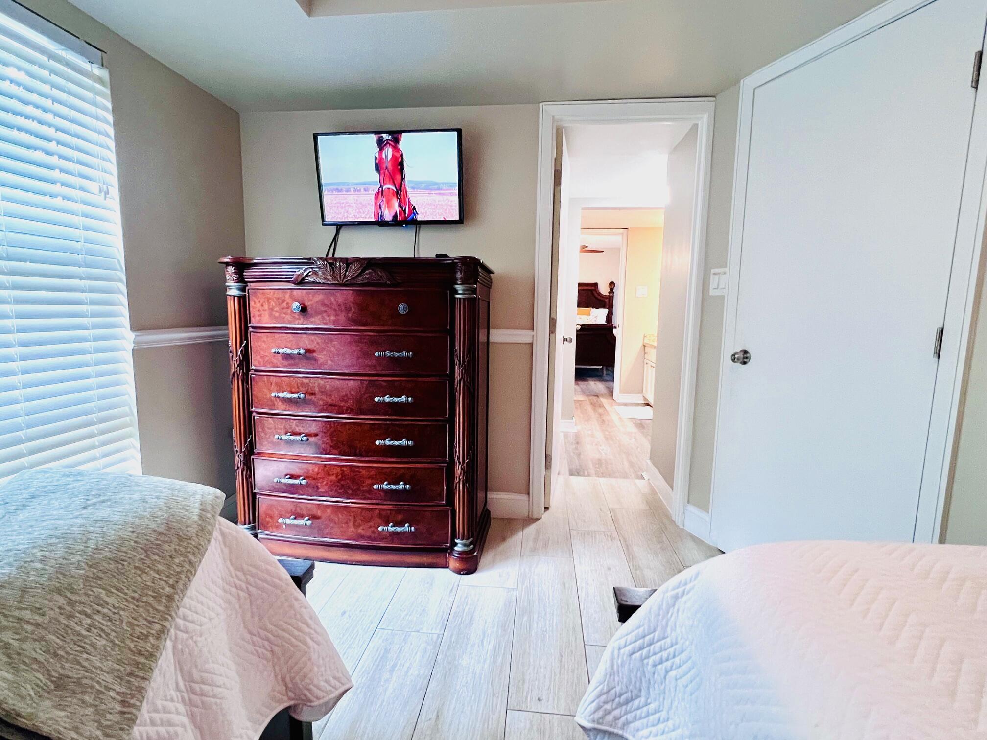 8202 Marina Villa Drive, 8202, Duck, Florida, 33050, United States, 3 Bedrooms Bedrooms, ,2 BathroomsBathrooms,Residential,For Sale,8202 Marina Villa Drive, 8202,1621353