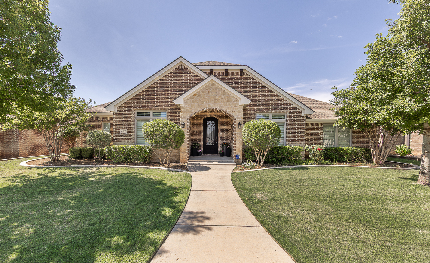 Lubbock, Texas, 79423, United States, 4 Bedrooms Bedrooms, ,3 BathroomsBathrooms,Residential,For Sale,1859546