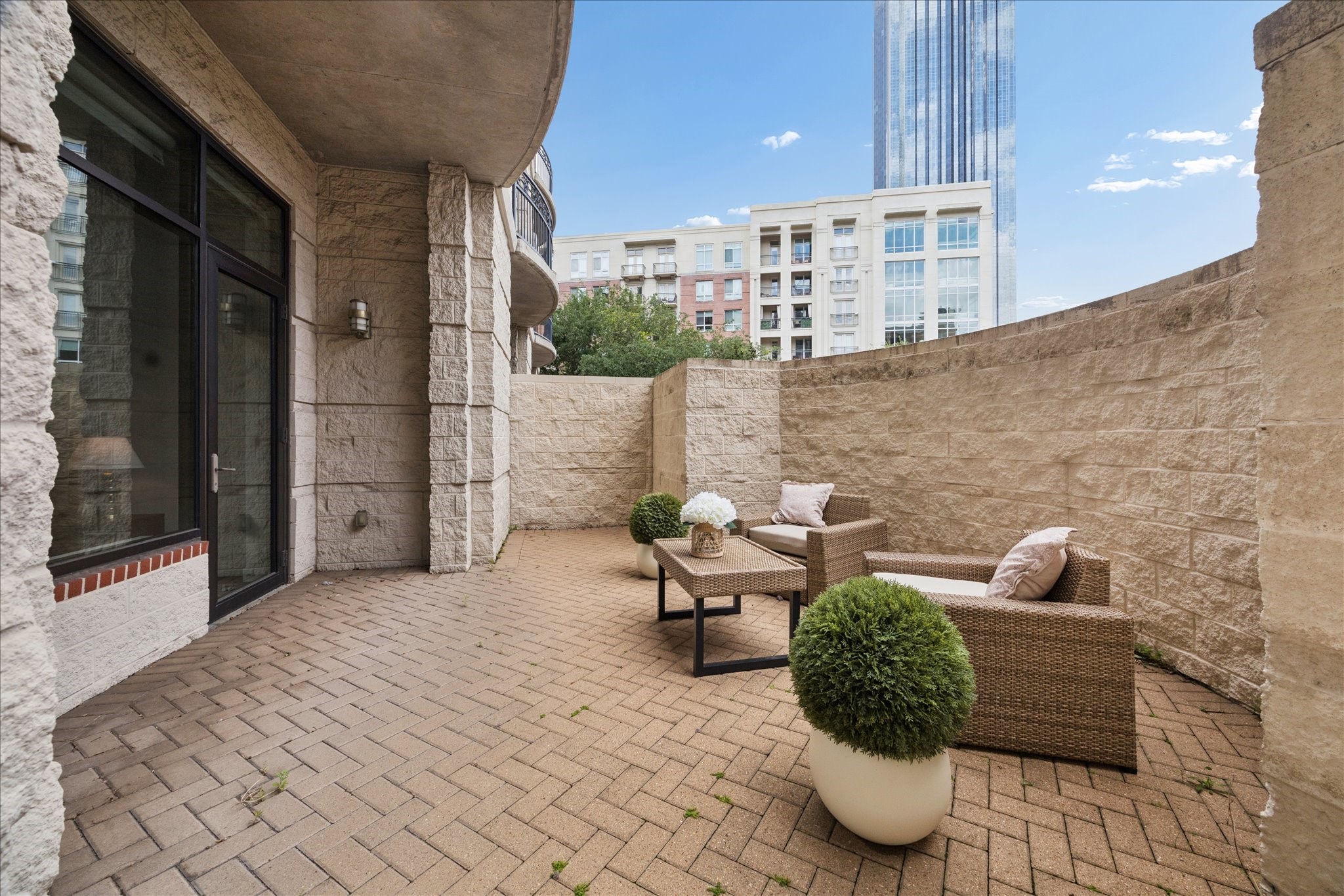 5005 Hidalgo Street #210 - 物件實景