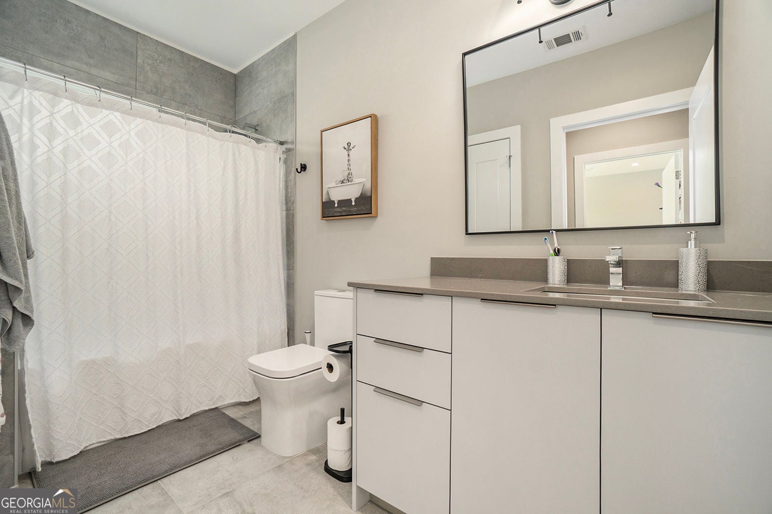 Atlanta, Georgia, 30307, United States, 4 Bedrooms Bedrooms, ,5 BathroomsBathrooms,Residential,For Sale,1927684