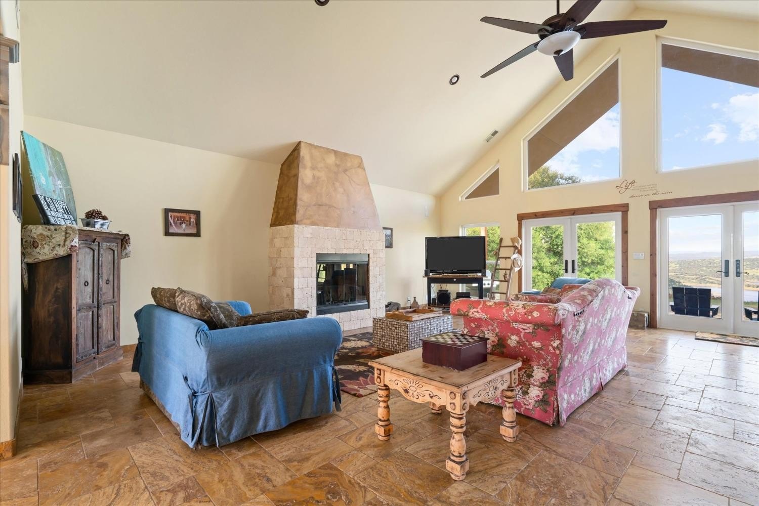 Angels Camp, California, 95222, United States, 4 Bedrooms Bedrooms, ,3 BathroomsBathrooms,Residential,For Sale,1990494