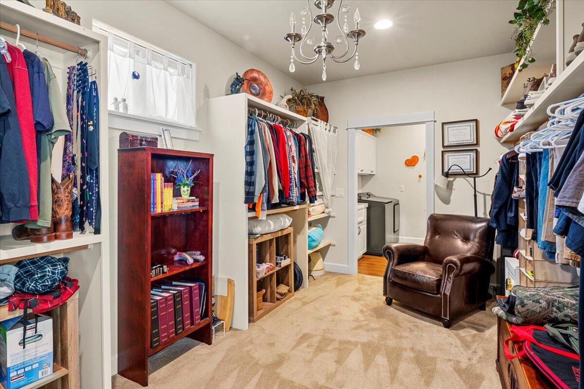 Bend, Oregon, 97703, United States, 3 Bedrooms Bedrooms, ,2 BathroomsBathrooms,Residential,For Sale,2005740