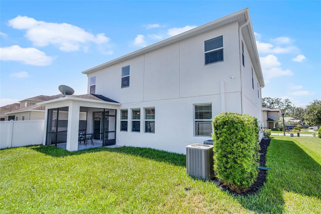 Land O Lakes, Florida, 34639, United States, 5 Bedrooms Bedrooms, ,3 BathroomsBathrooms,Residential,For Sale,1932584