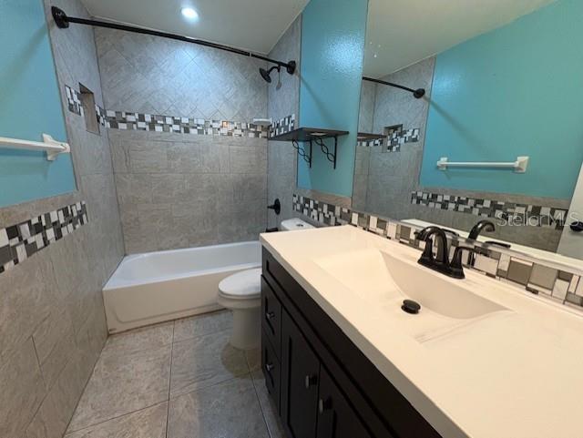 Oldsmar, Florida, 34677, United States, 5 Bedrooms Bedrooms, ,3 BathroomsBathrooms,Residential,For Sale,1988013