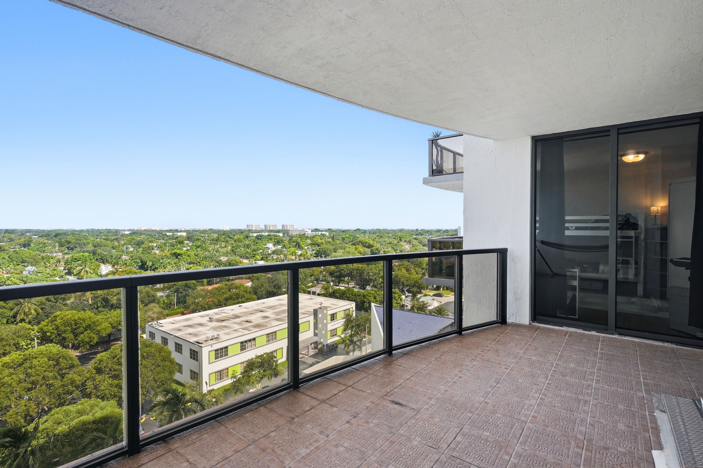  2301 SW 27th Ave, Miami, FL, 33145 - 物件實景