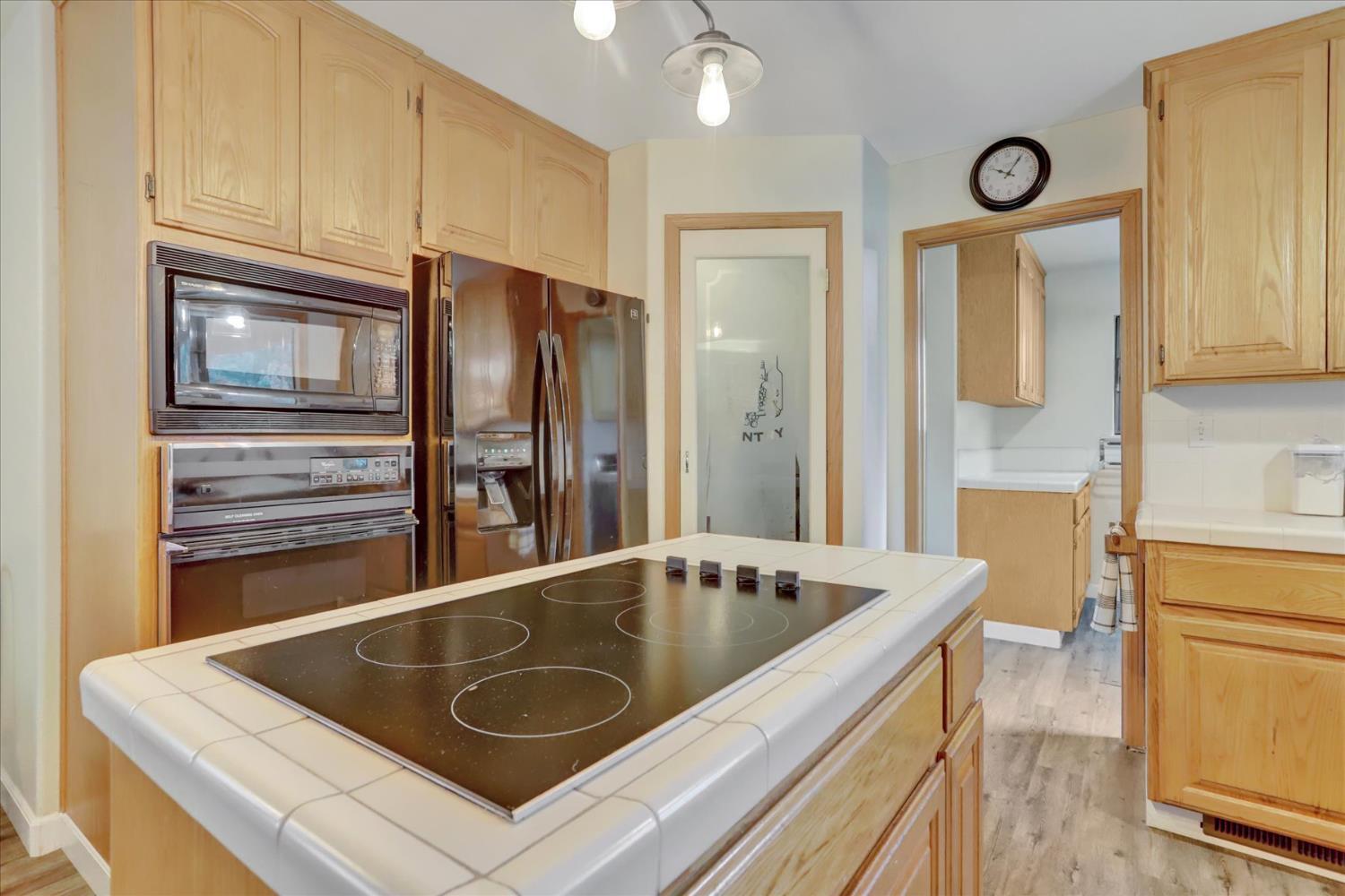 Penn Valley, California, 95946, United States, 3 Bedrooms Bedrooms, ,3 BathroomsBathrooms,Residential,For Sale,1979981