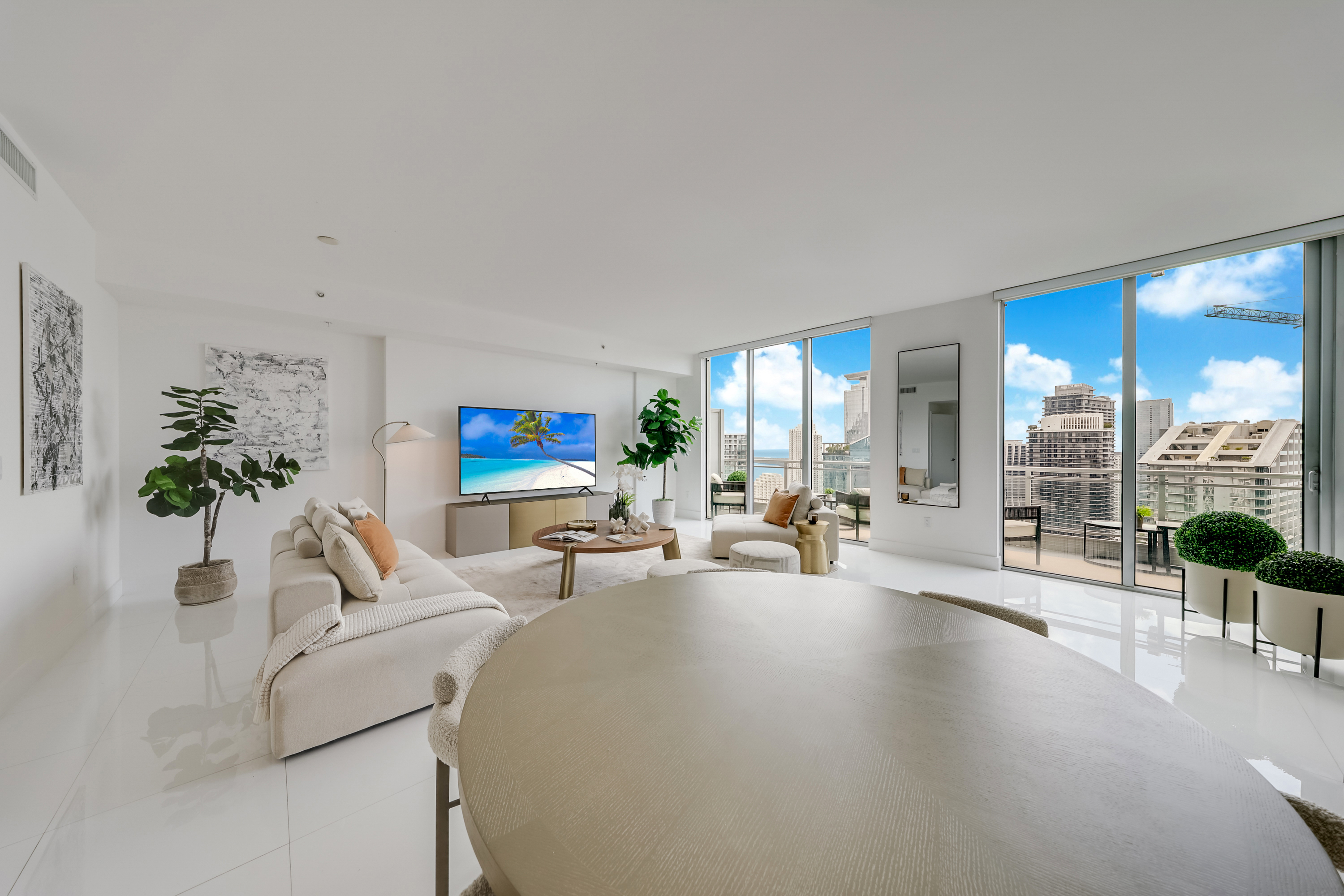  92 SW 3rd St, Miami, FL, 33130 - 物件實景