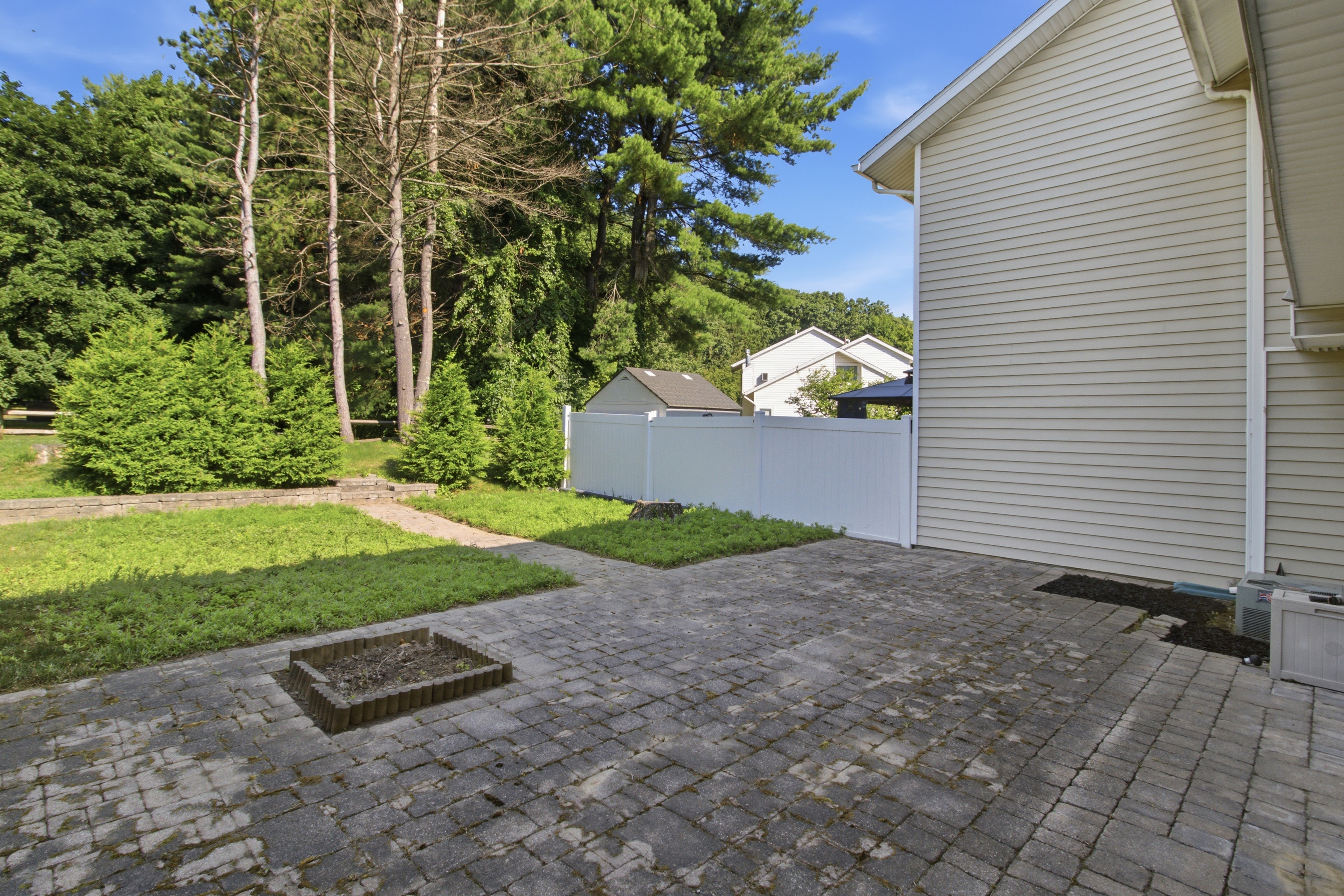  8 Green Meadow Drive, Clifton Park, NY 12065 - 物件實景