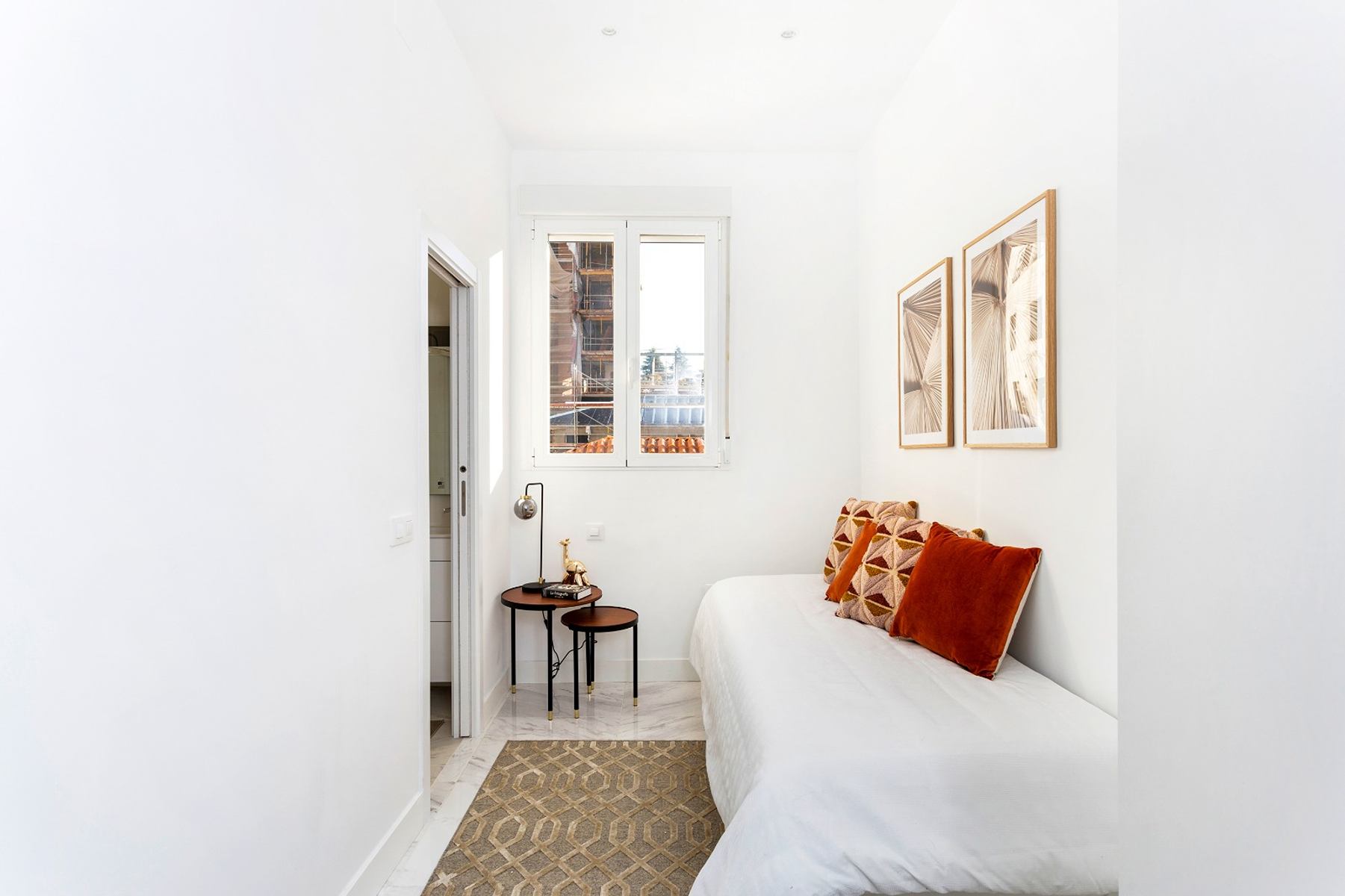  Historic Flat in Central Madrid for Investors - 物件實景