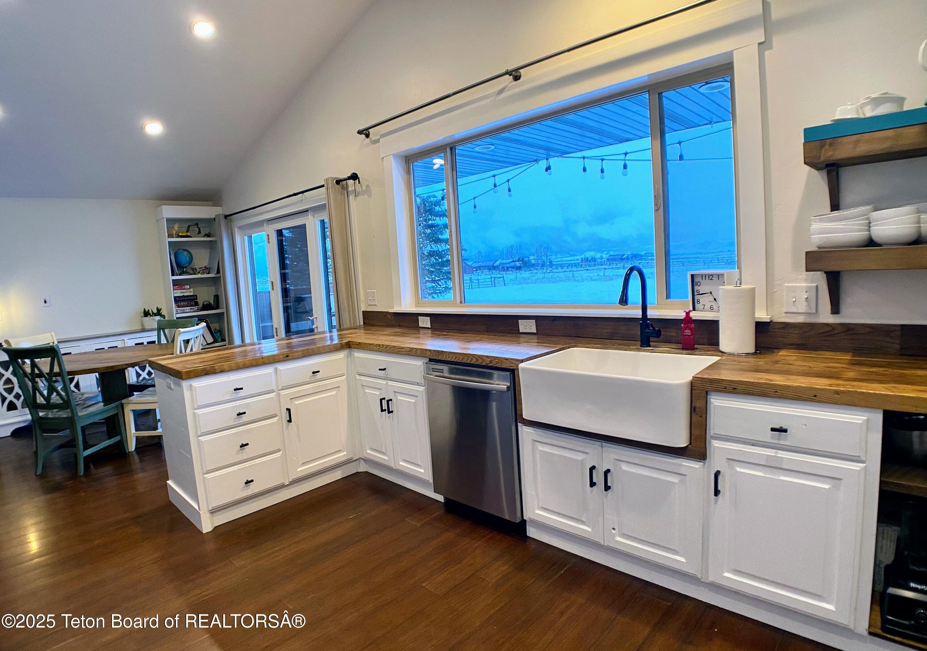 Tetonia, Idaho, 83452, United States, 3 Bedrooms Bedrooms, ,2 BathroomsBathrooms,Residential,For Sale,1898608