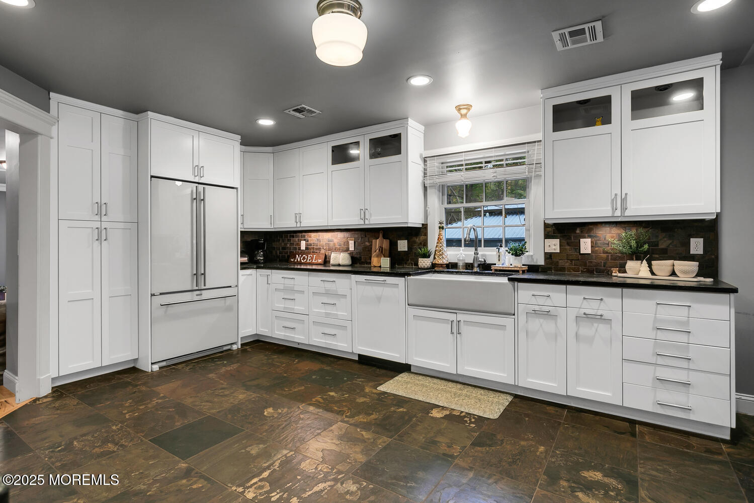 Middletown, New Jersey, 07748, United States, 4 Bedrooms Bedrooms, ,5 BathroomsBathrooms,Residential,For Sale,1990741