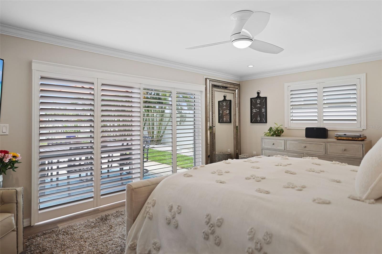 St. Petersburg, Florida, 33707, United States, 3 Bedrooms Bedrooms, ,2 BathroomsBathrooms,Residential,For Sale,1978831