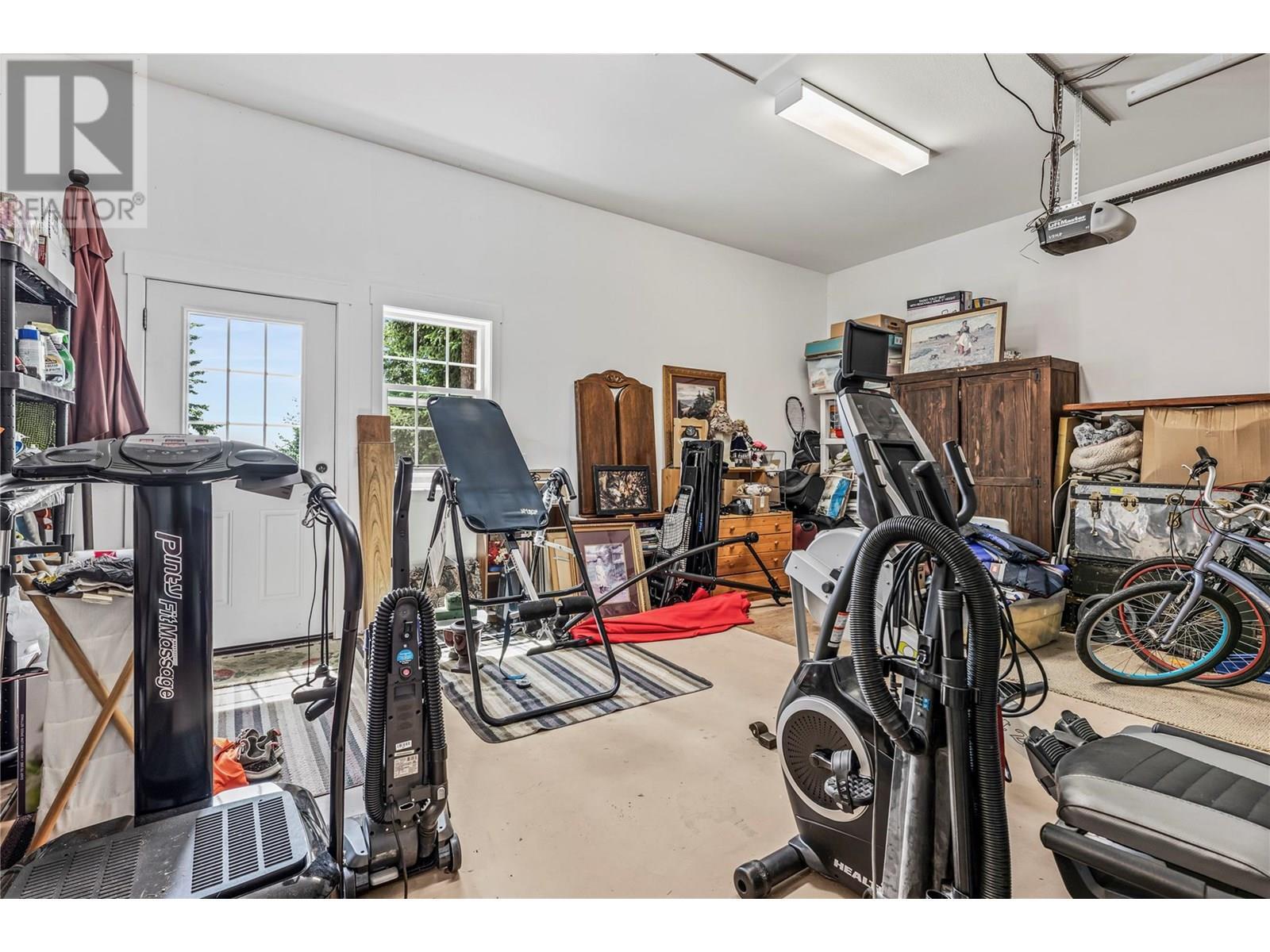TAPPEN, British Columbia, V0E 2X2, CA, 2 Bedrooms Bedrooms, ,2 BathroomsBathrooms,Residential,For Sale,1868276