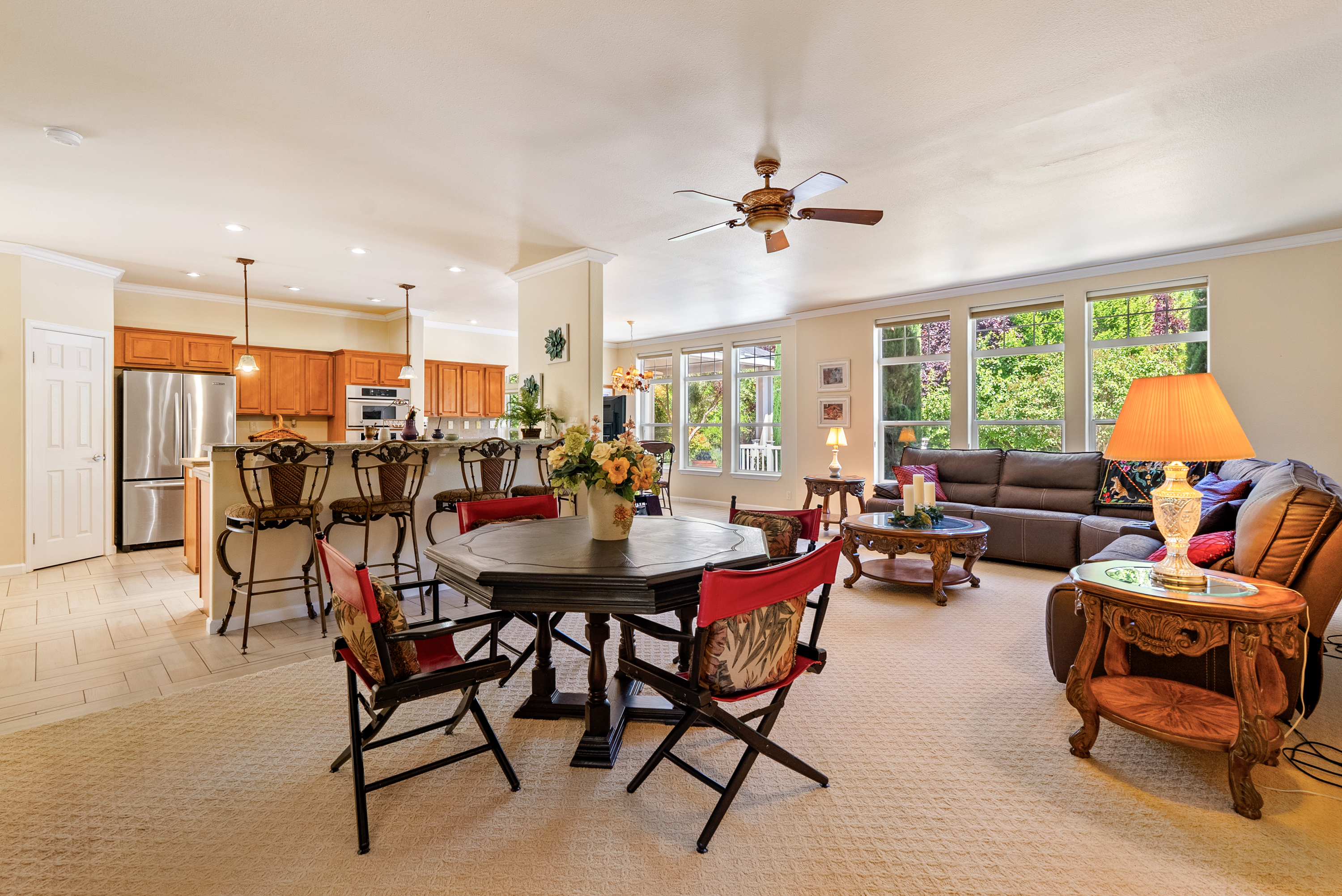  5405 Vineyard Drive - 物件實景