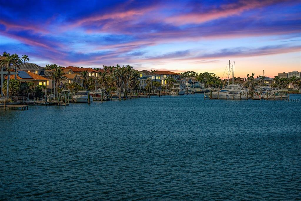 Gulfport, Florida, 33707, United States, 2 Bedrooms Bedrooms, ,2 BathroomsBathrooms,Residential,For Sale,1721966