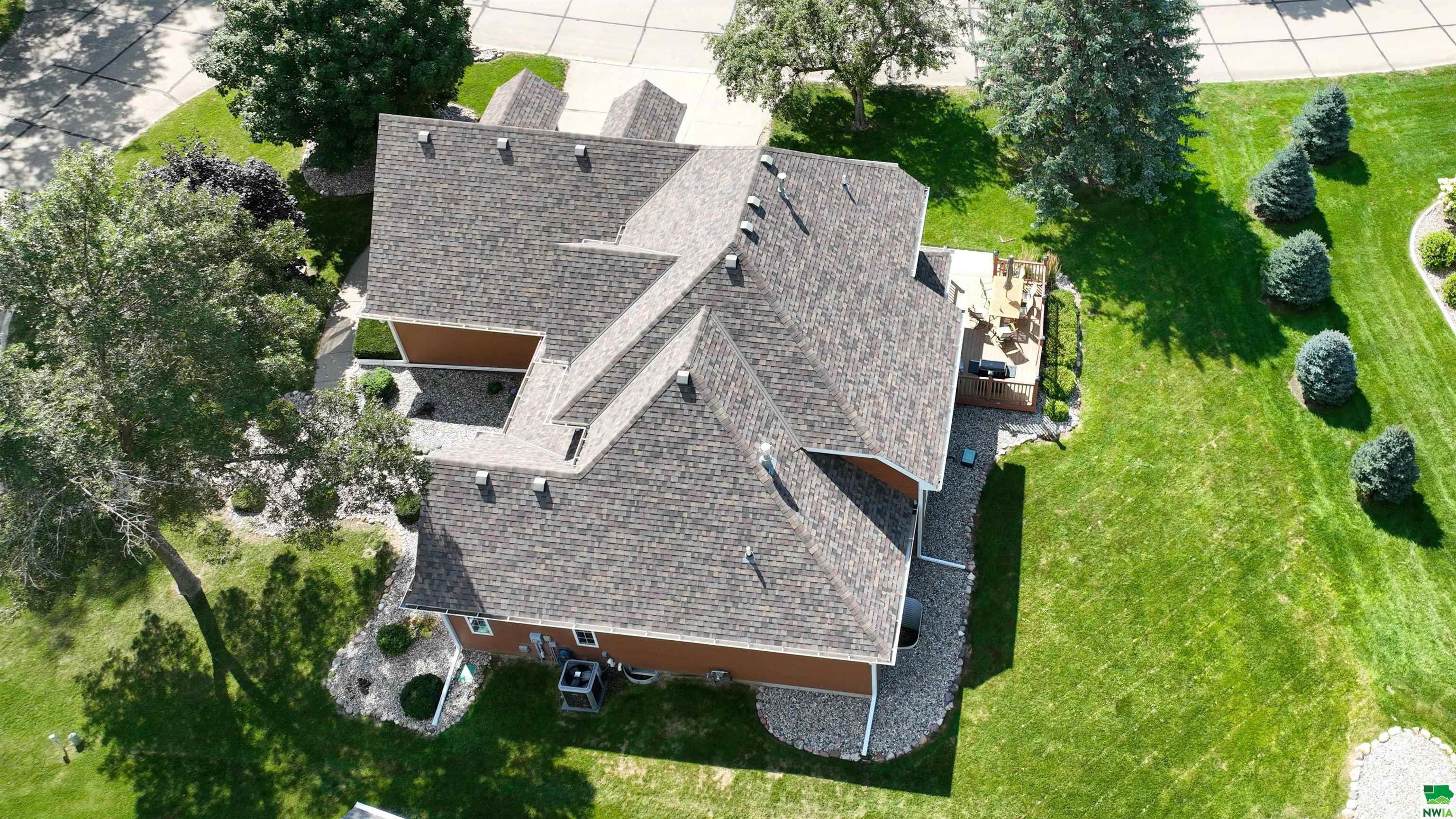 Dakota Dunes, South Dakota, 57049, United States, 5 Bedrooms Bedrooms, ,4 BathroomsBathrooms,Residential,For Sale,1928249