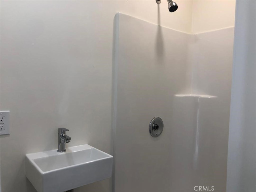 Los Angeles, California, 90044, United States, 2 Bedrooms Bedrooms, ,1 BathroomBathrooms,Residential,For Sale,2031472