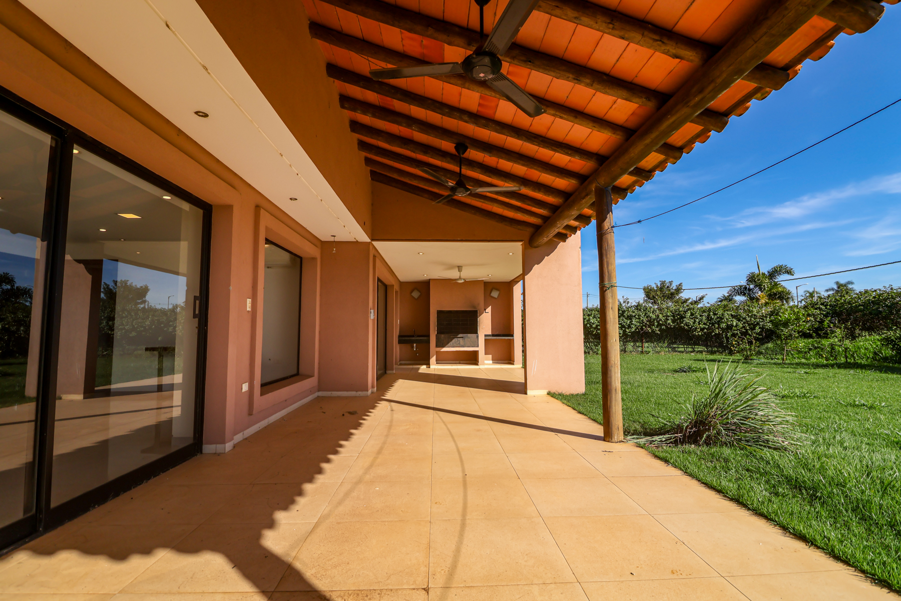  Mexican-Style Residence in Costa del Lago - 物件實景