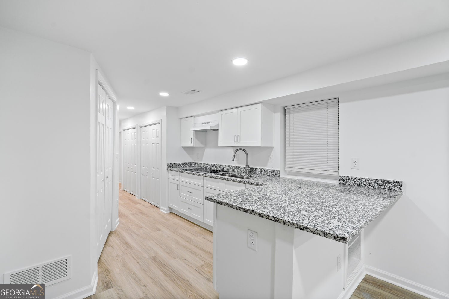 Atlanta, Georgia, 30341, United States, 4 Bedrooms Bedrooms, ,4 BathroomsBathrooms,Residential,For Sale,1961860