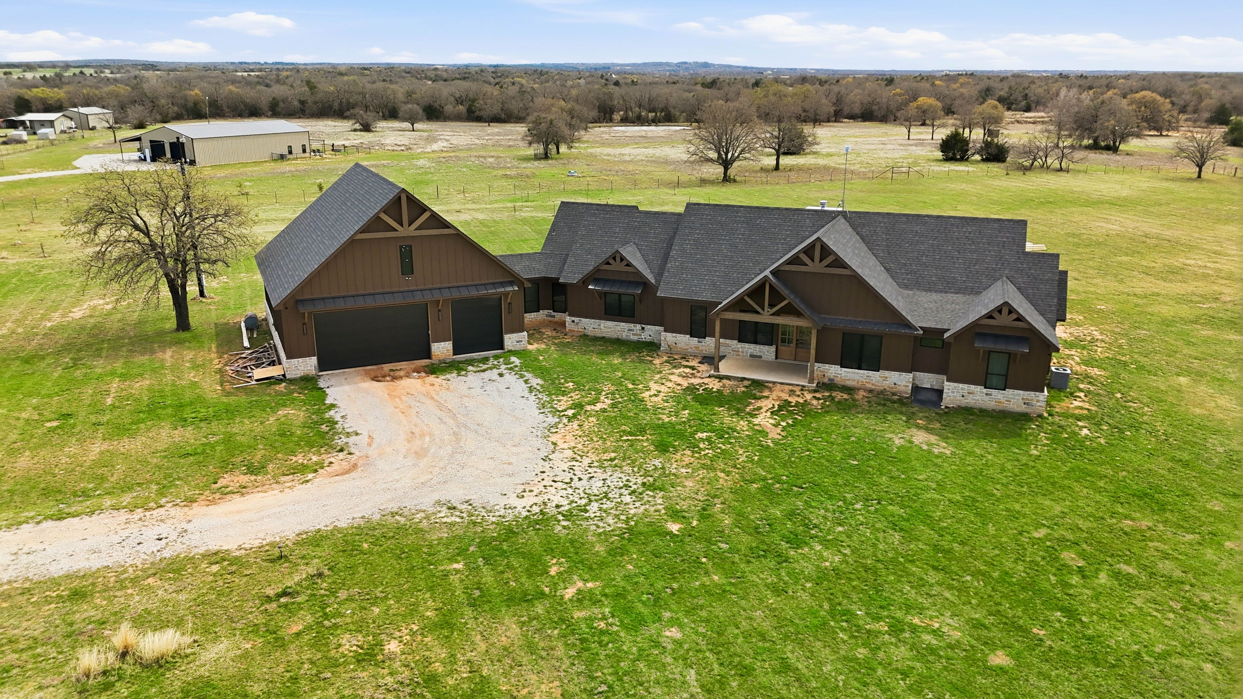  3988 Lake Valley Road, Sunset, TX, 76270 - 物件實景