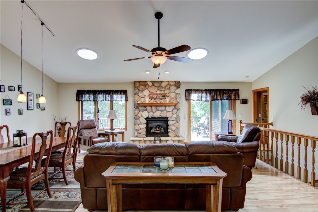 Cornell, Wisconsin, 54732, United States, 3 Bedrooms Bedrooms, ,3 BathroomsBathrooms,Residential,For Sale,1919969