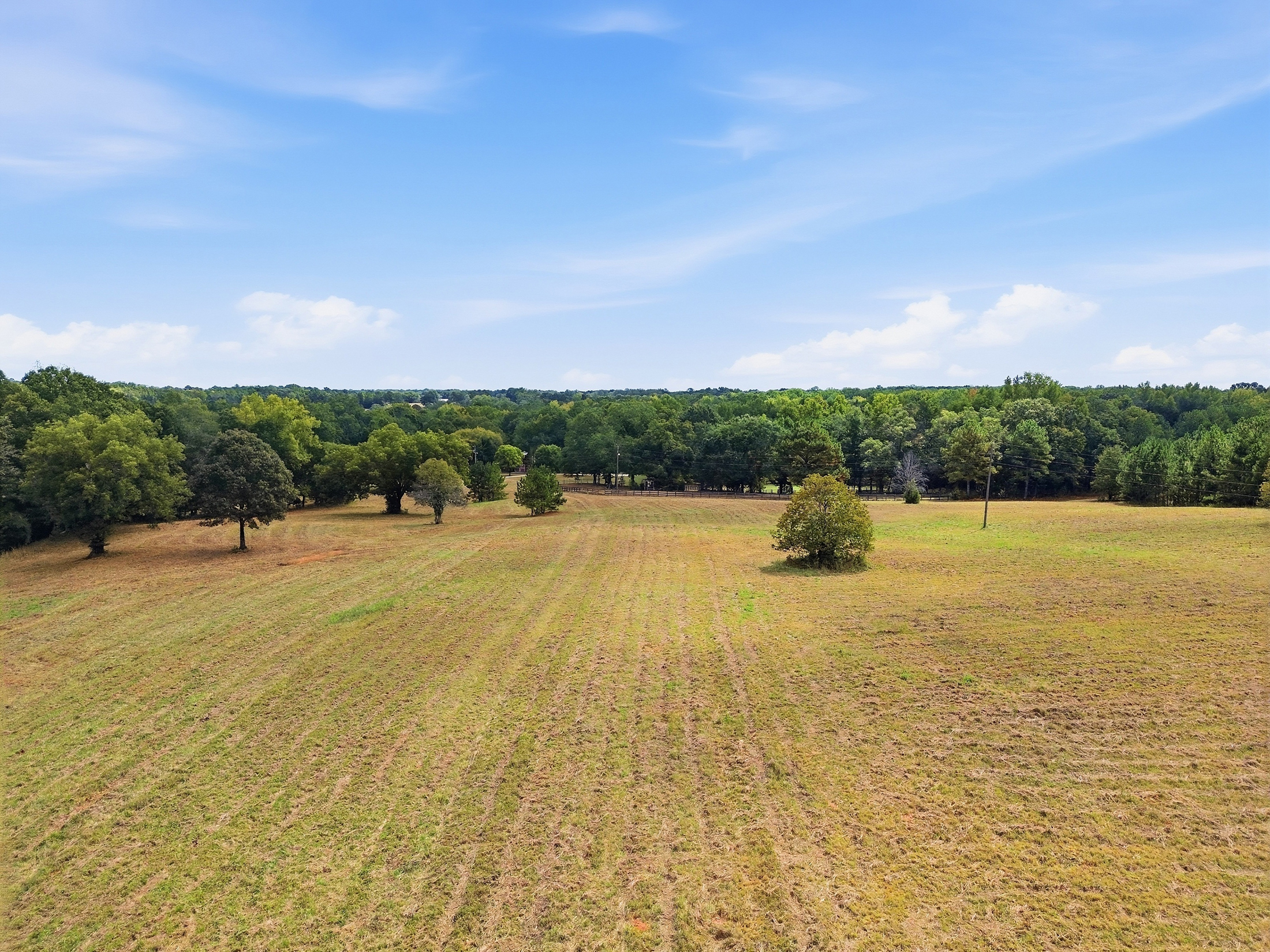  Exquisite 77.5 +/- Acre Private Retreat With Modern Rustic Elegance - 物件實景