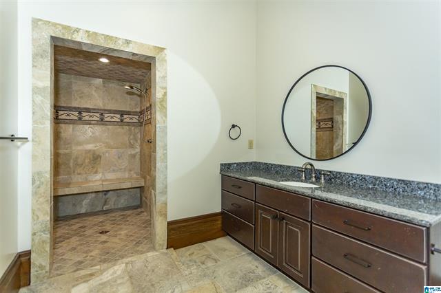 Calera, Alabama, 35040, United States, 5 Bedrooms Bedrooms, ,6 BathroomsBathrooms,Residential,For Sale,2006341