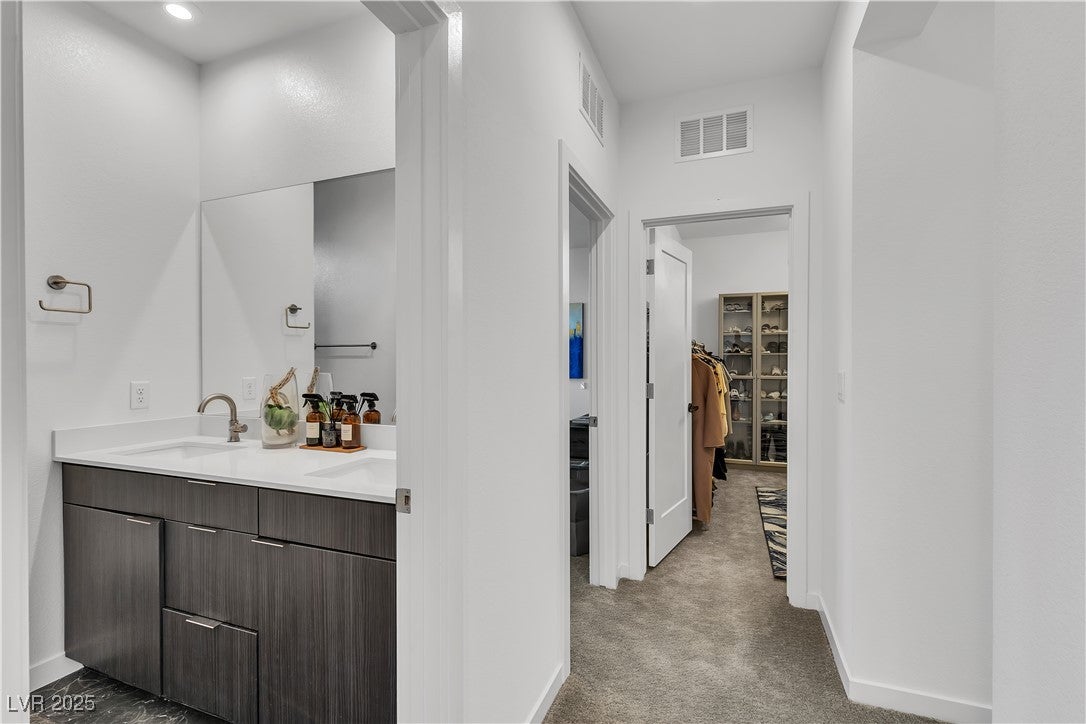 Henderson, Nevada, 89044, United States, 4 Bedrooms Bedrooms, ,2 BathroomsBathrooms,Residential,For Sale,1978774