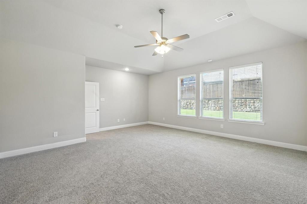 Little Elm, Texas, 75068, United States, 4 Bedrooms Bedrooms, ,5 BathroomsBathrooms,Residential,For Sale,2030364