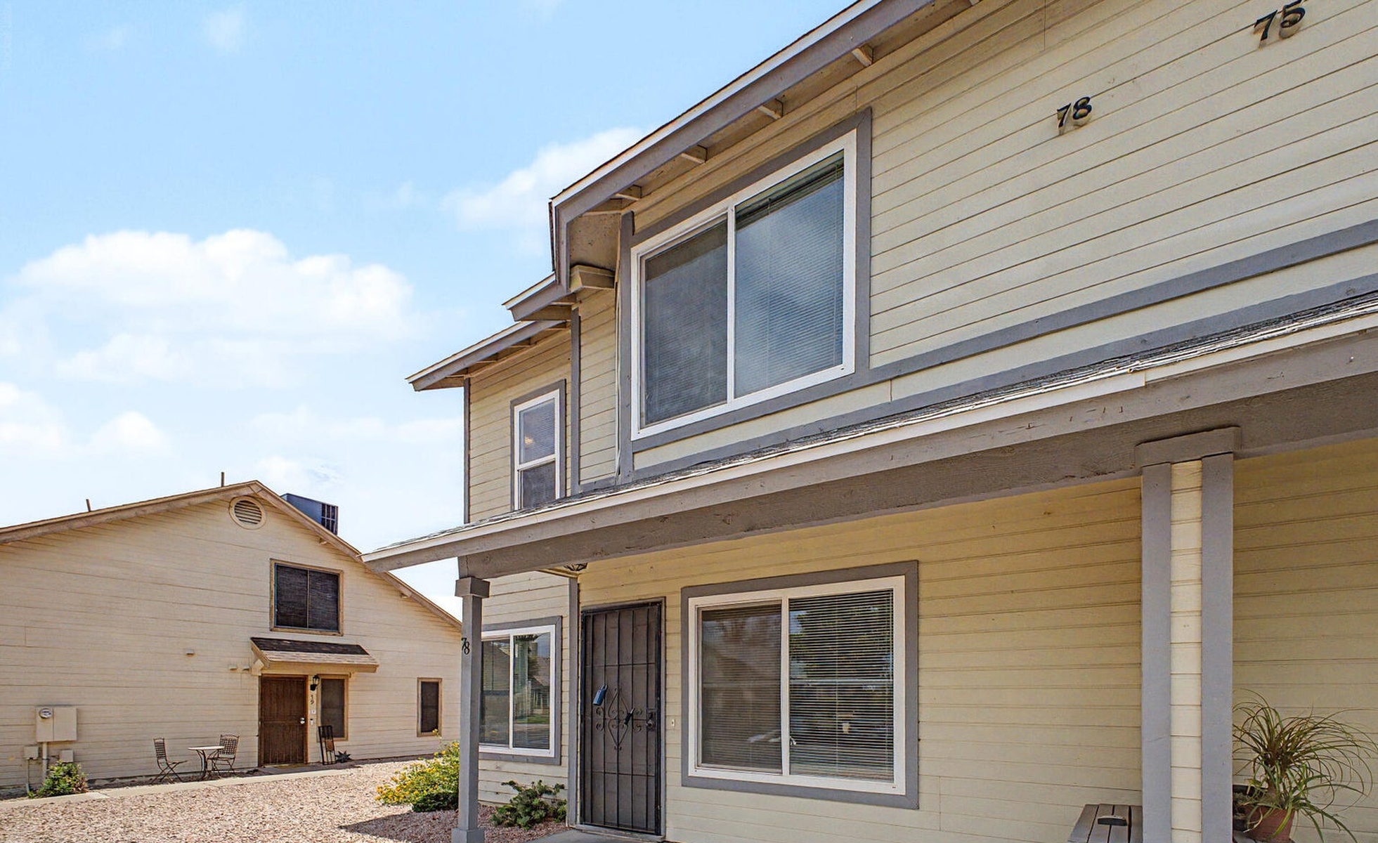  2455 E Broadway Road  Mesa, AZ - 物件實景