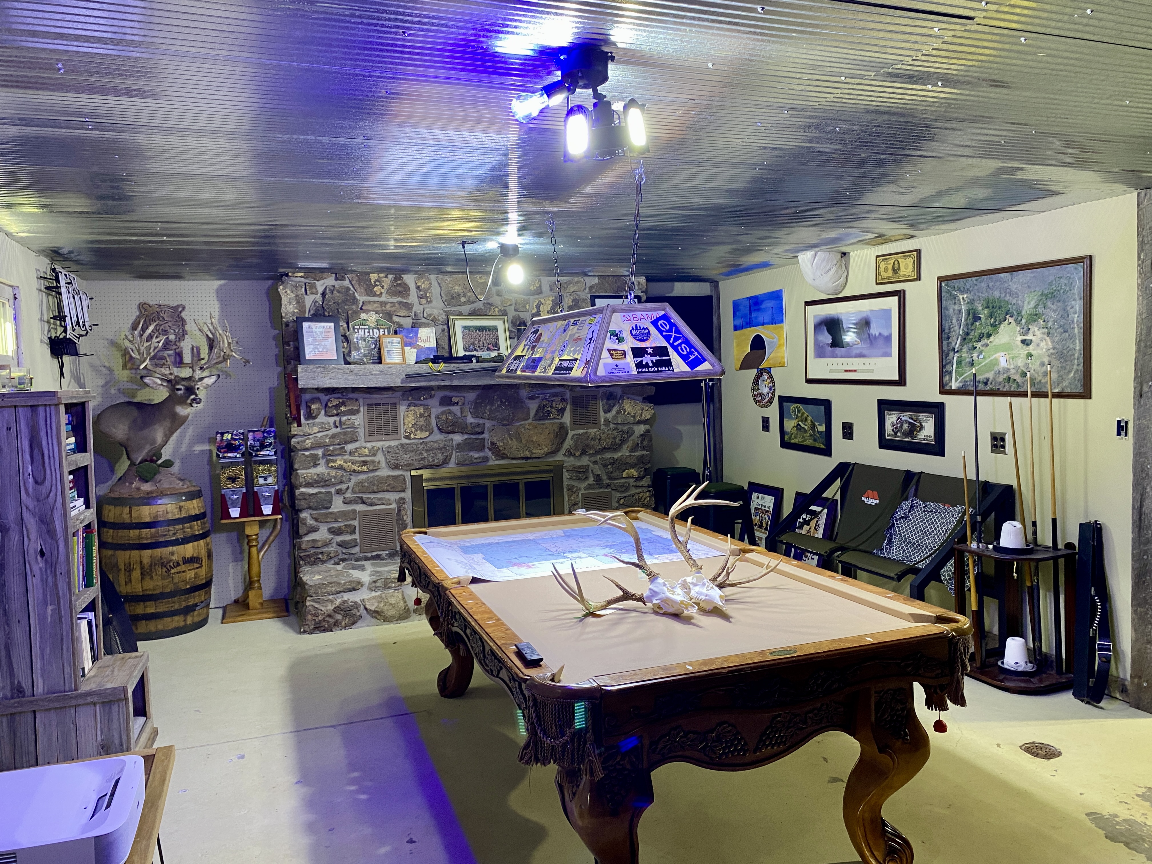 Ozone, Arkansas, 72854, United States, 5 Bedrooms Bedrooms, ,4 BathroomsBathrooms,Residential,For Sale,1943297
