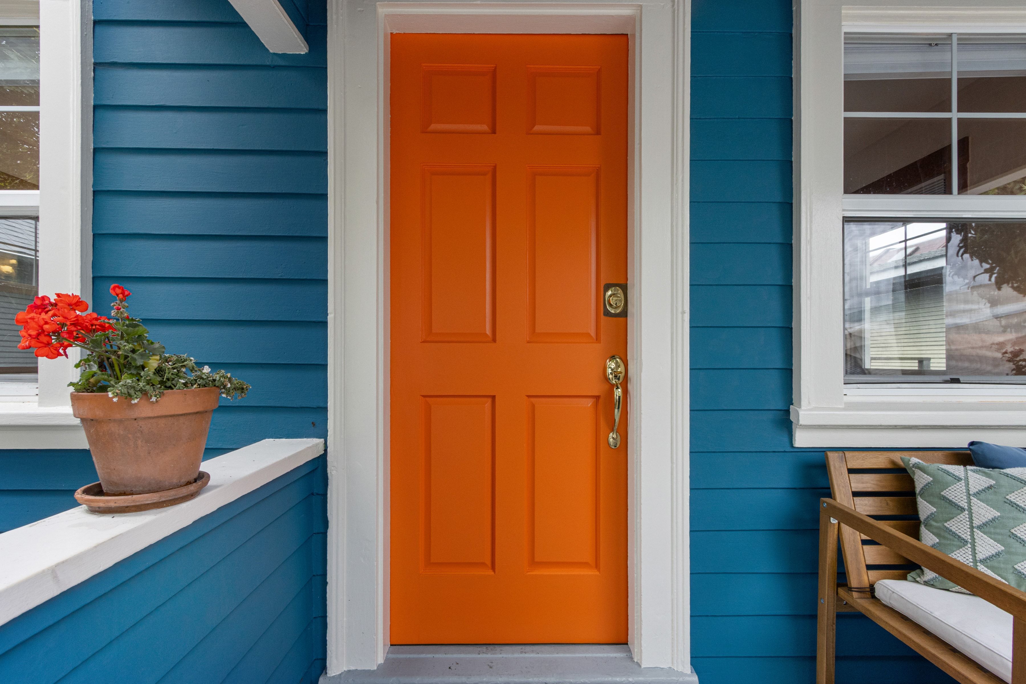  A Storybook North Oakland Cottage Offering Charm, Character, and Potential - 物件實景