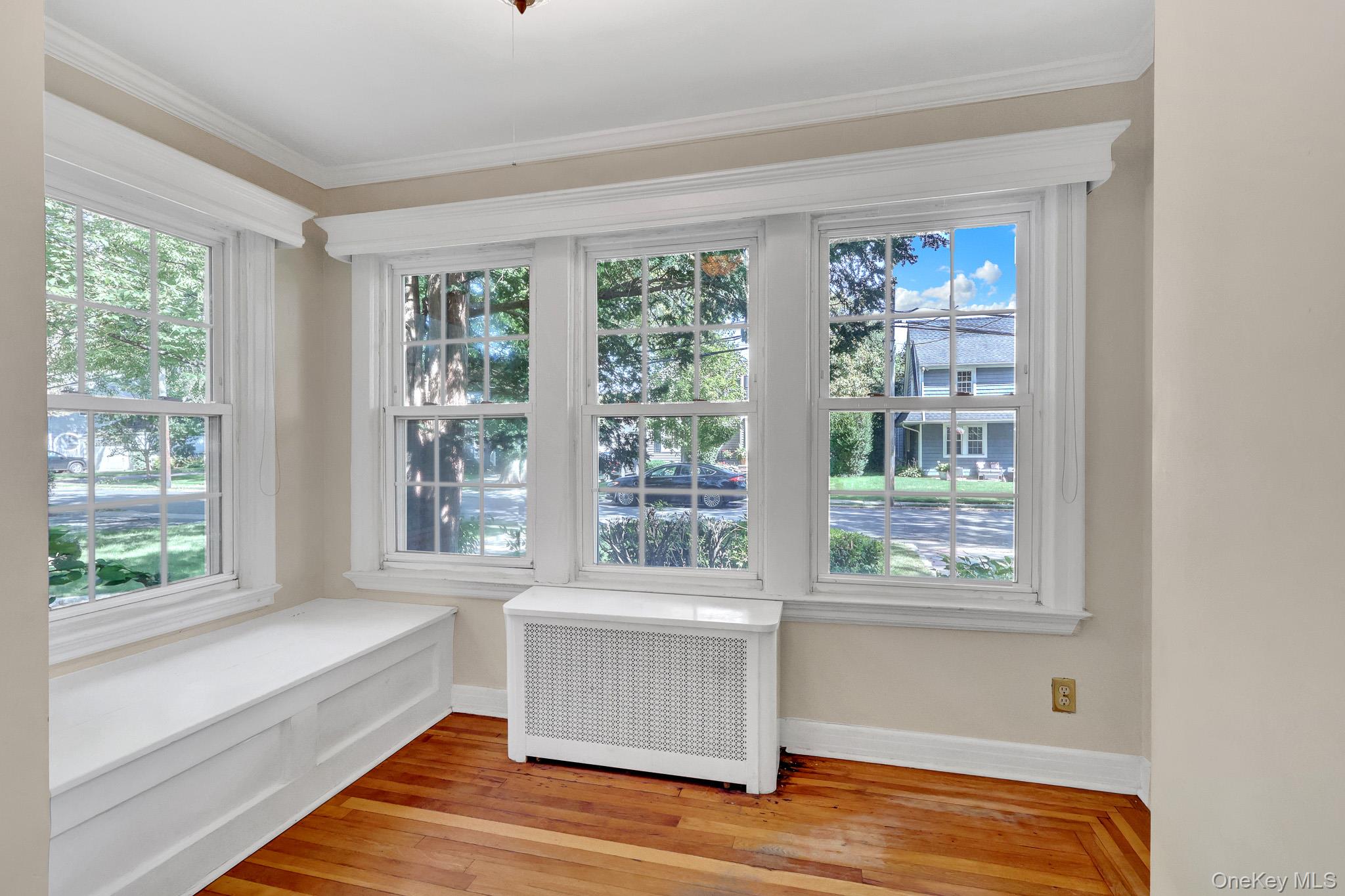  77 Elton Road, Stewart Manor, NY, 11530 - 物件實景