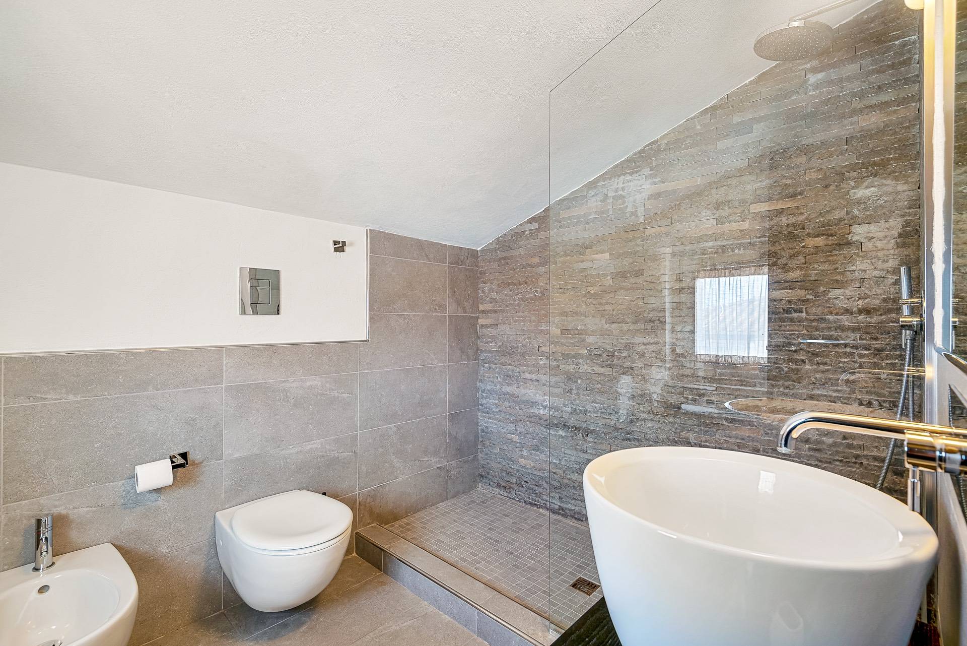 Forte dei Marmi, Lucca, 55042, IT, 5 Bedrooms Bedrooms, ,9 BathroomsBathrooms,Residential,For Sale,1950777