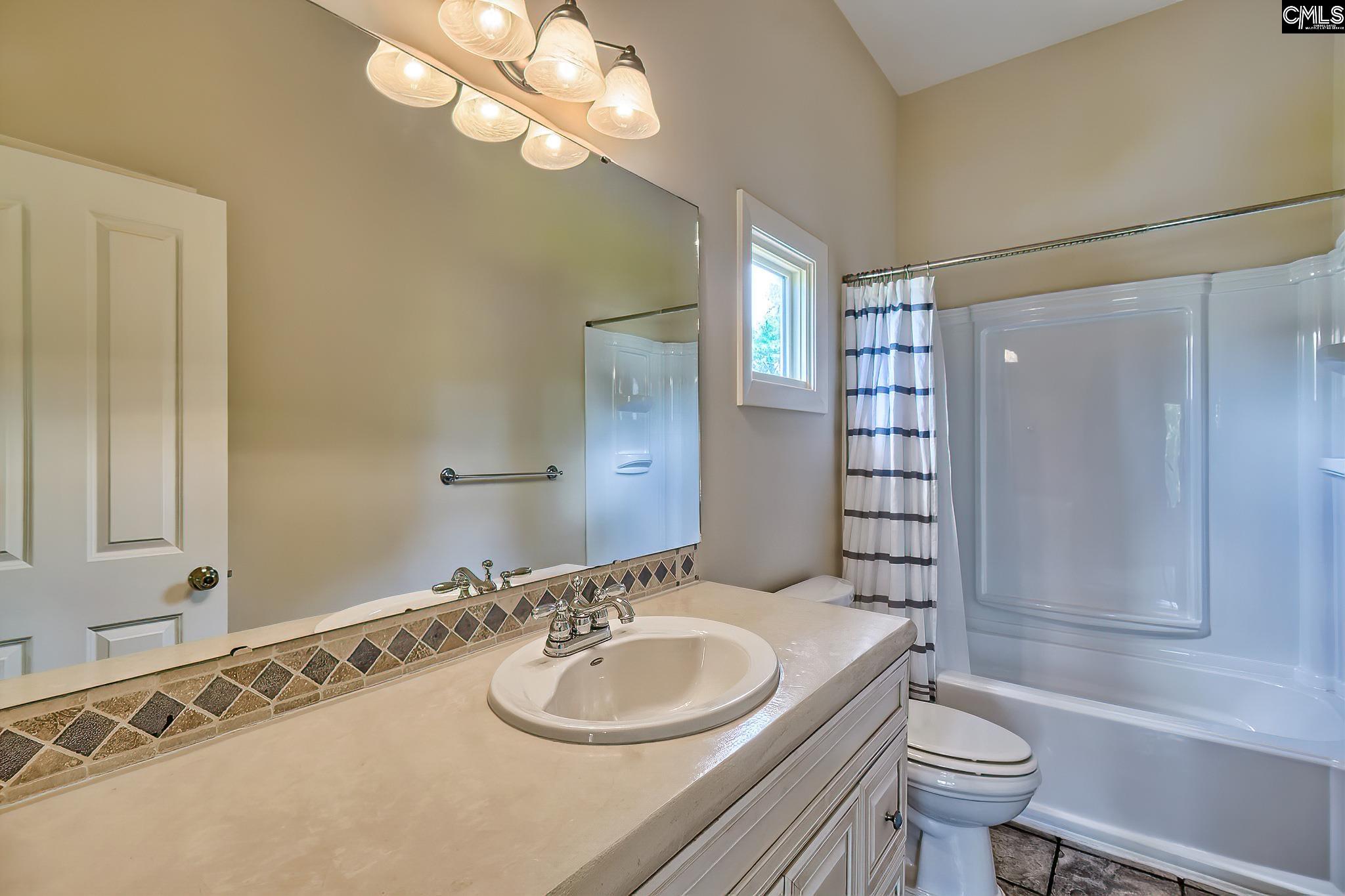 Chapin, South Carolina, 29036, United States, 5 Bedrooms Bedrooms, ,6 BathroomsBathrooms,Residential,For Sale,1910918