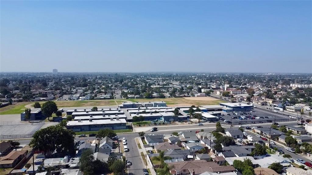 Compton, California, 90221, United States, 9 Bedrooms Bedrooms, ,Residential,For Sale,1982373