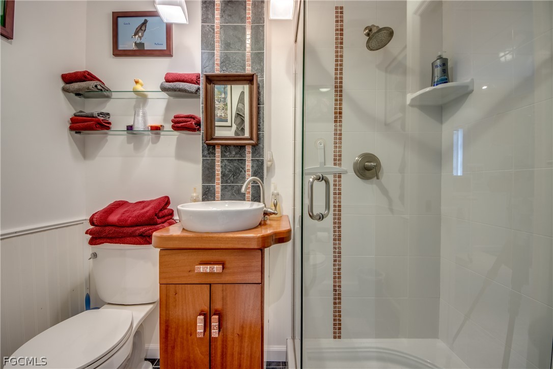 Matlacha, Florida, 33993, United States, 4 Bedrooms Bedrooms, ,3 BathroomsBathrooms,Residential,For Sale,2021819