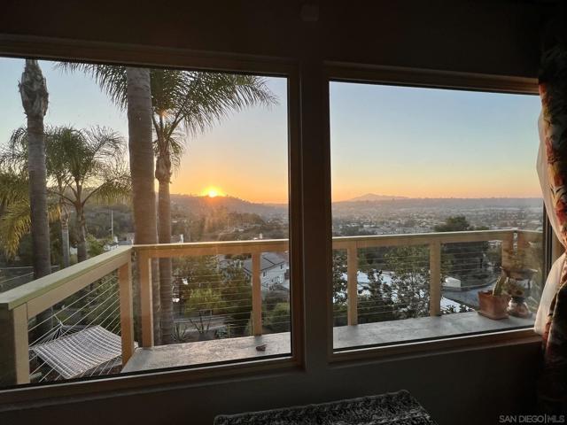 El Cajon, California, 92020, United States, 5 Bedrooms Bedrooms, ,4 BathroomsBathrooms,Residential,For Sale,1983564