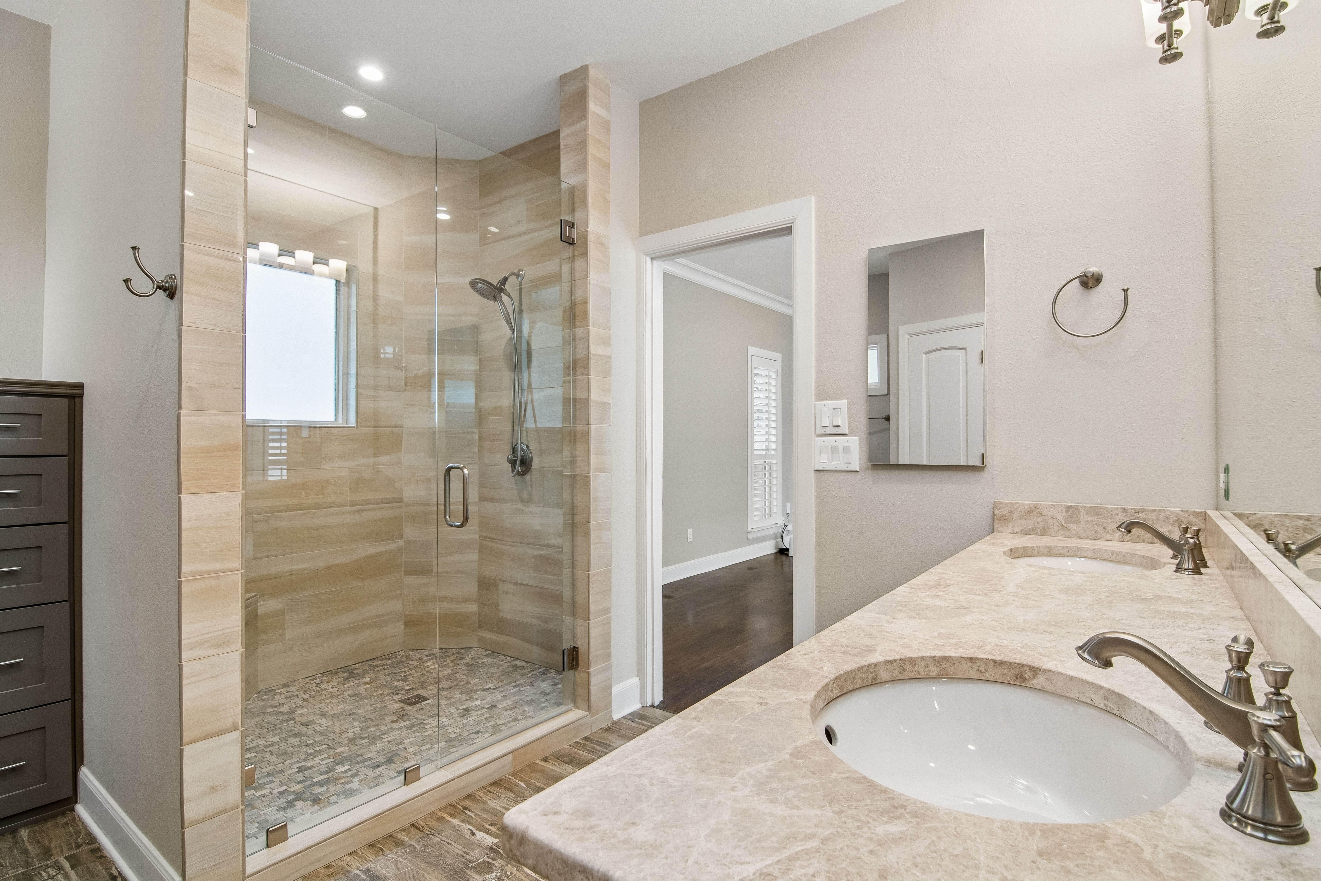  Private Estate on Oversized Alamo Heights Lot - 物件實景