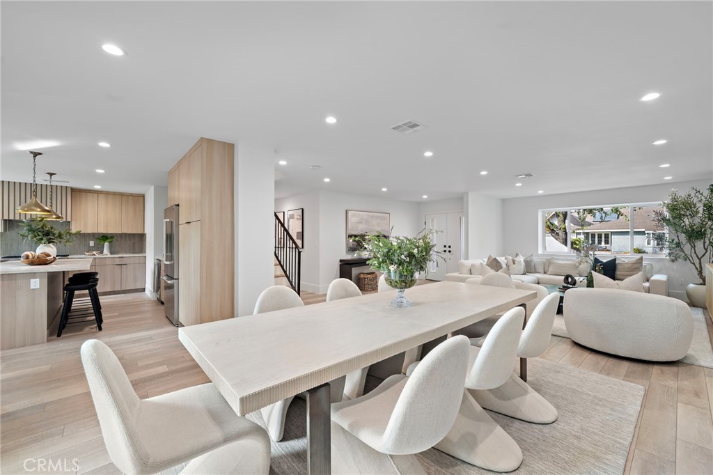 Huntington Beach, California, 92649, United States, 5 Bedrooms Bedrooms, ,4 BathroomsBathrooms,Residential,For Sale,1986485