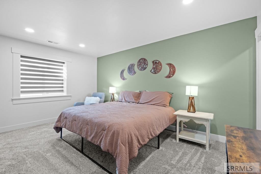 IDAHO FALLS, Idaho, 83401, United States, 4 Bedrooms Bedrooms, ,3 BathroomsBathrooms,Residential,For Sale,2013508