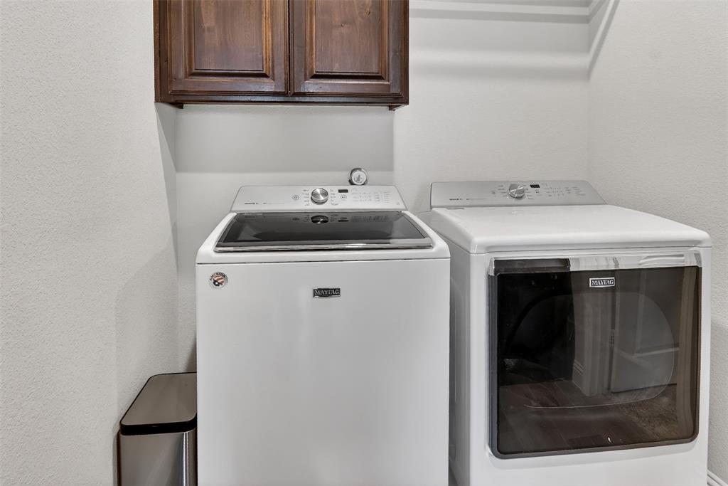Weatherford, Texas, 76087, United States, 4 Bedrooms Bedrooms, ,3 BathroomsBathrooms,Residential,For Sale,2048794