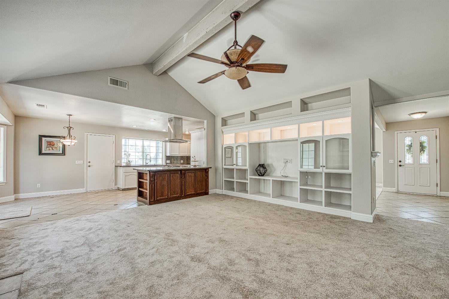 Fresno, California, 93722, United States, 3 Bedrooms Bedrooms, ,2 BathroomsBathrooms,Residential,For Sale,2039755